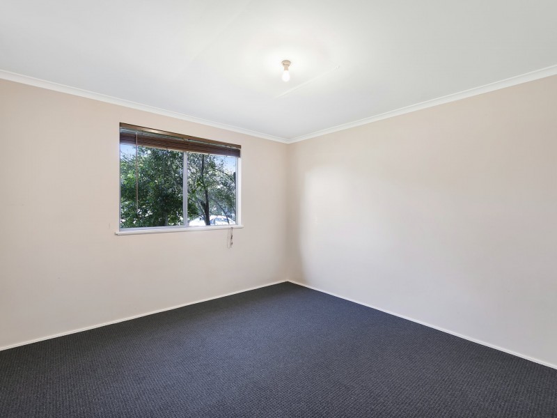 24 Melrose Avenue, Gorokan NSW 2263