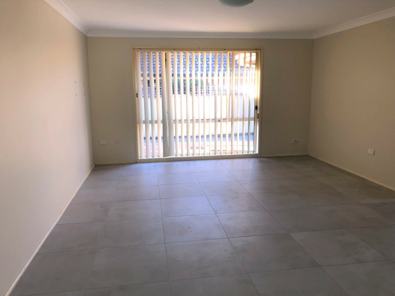 7 Coverdale Close, Lake Haven NSW 2263