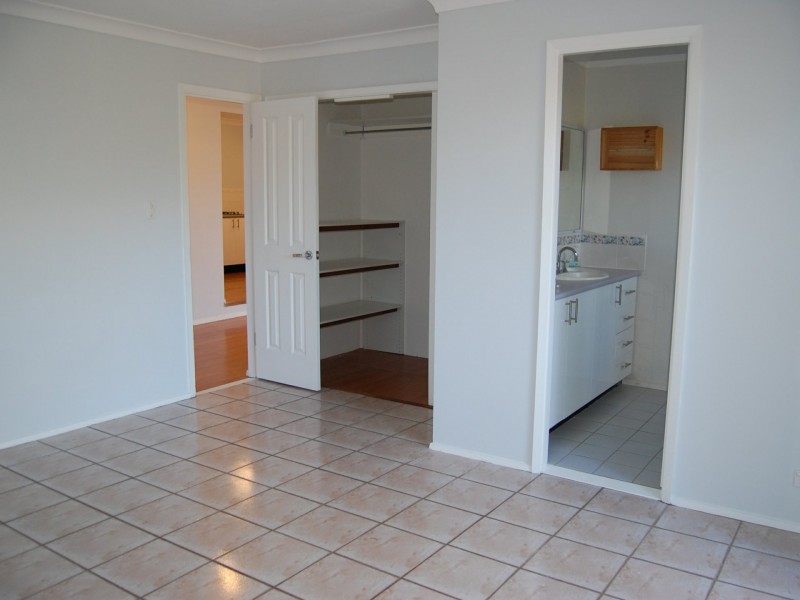 21 Donald Avenue, Kanwal NSW 2259