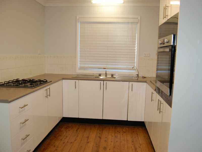 21 Donald Avenue, Kanwal NSW 2259
