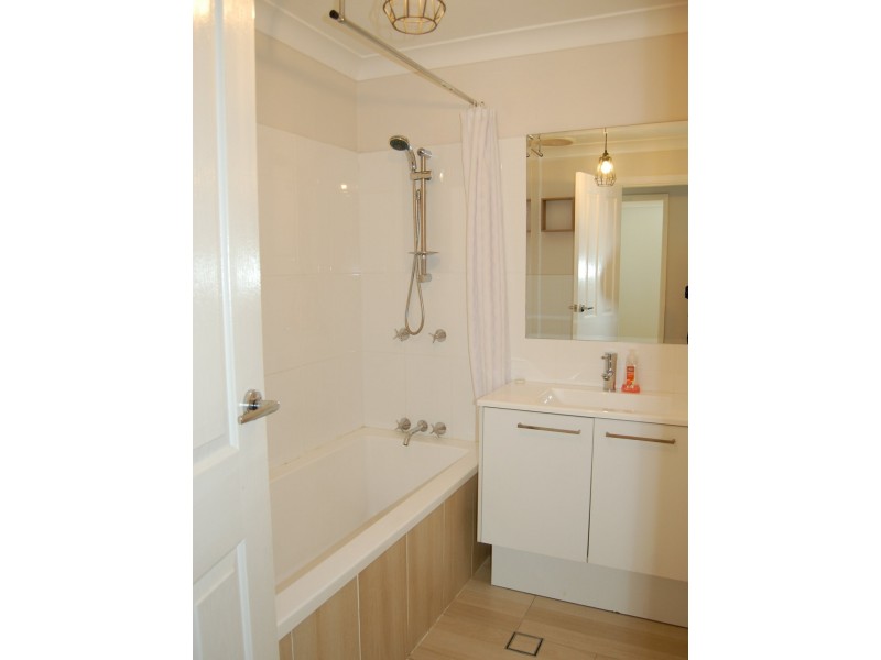 21 Donald Avenue, Kanwal NSW 2259