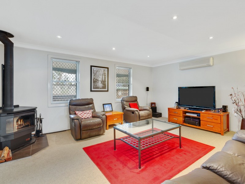 1A Turner Close, Blue Haven NSW 2262