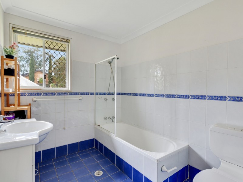 1A Turner Close, Blue Haven NSW 2262