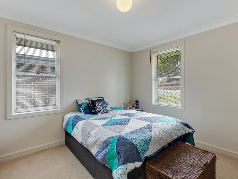 1A Turner Close, Blue Haven NSW 2262