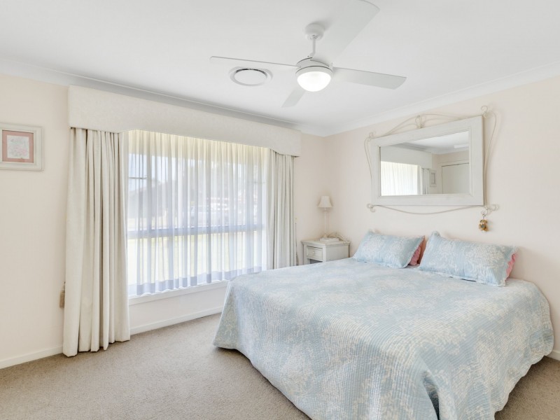 11 Karangal Crescent, Buff Point NSW 2262