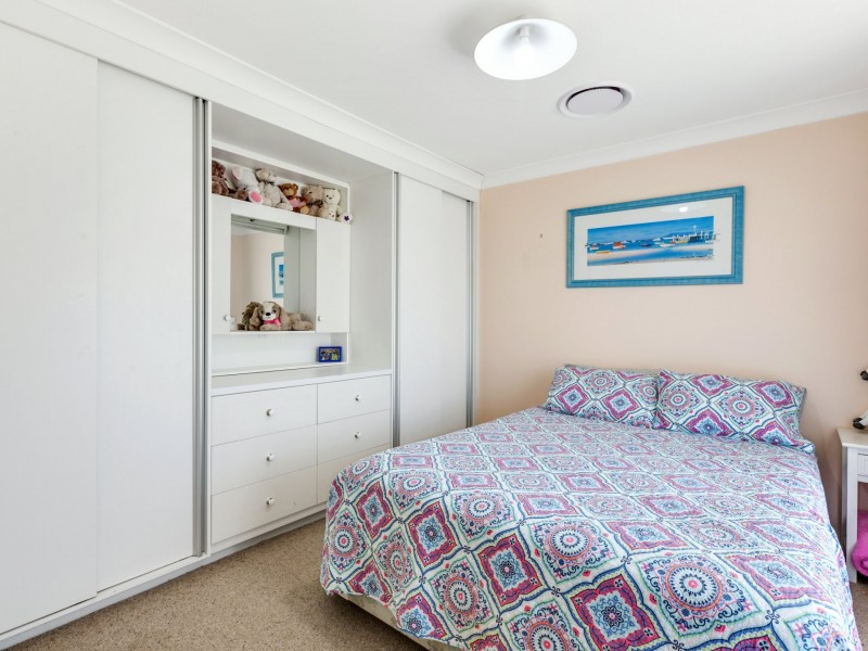 11 Karangal Crescent, Buff Point NSW 2262