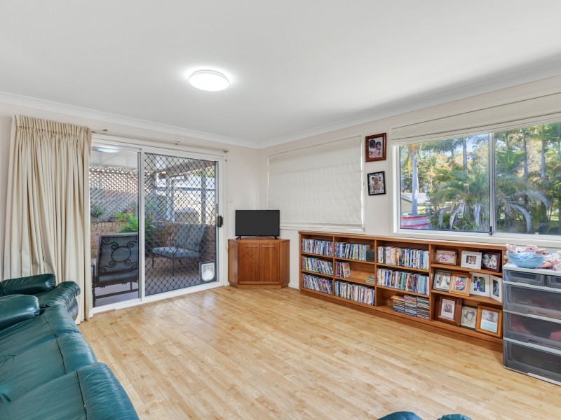11 Karangal Crescent, Buff Point NSW 2262