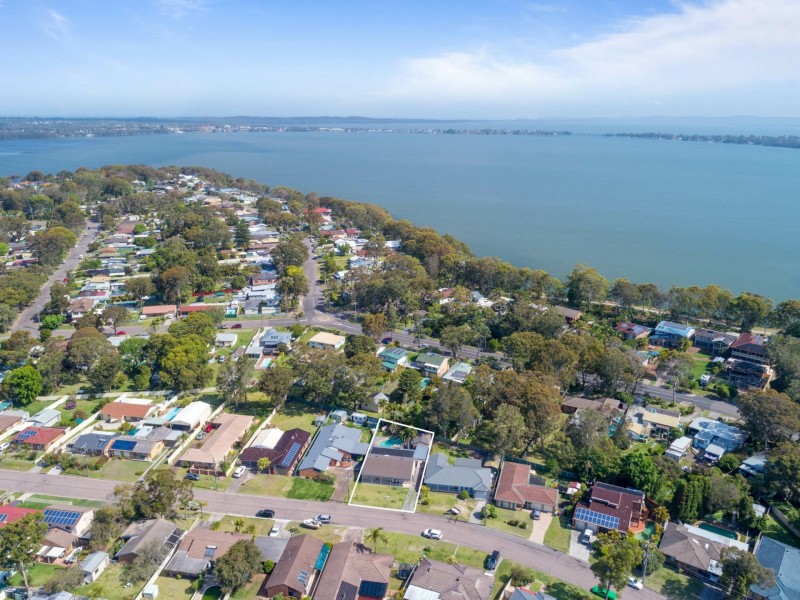 11 Karangal Crescent, Buff Point NSW 2262