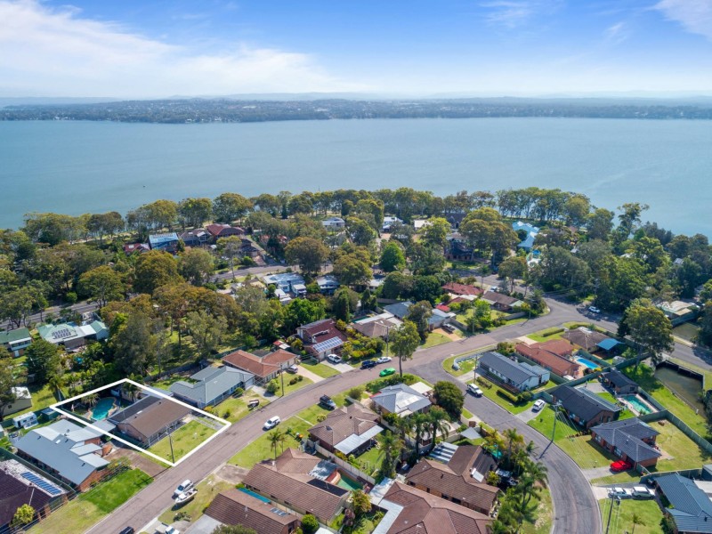 11 Karangal Crescent, Buff Point NSW 2262