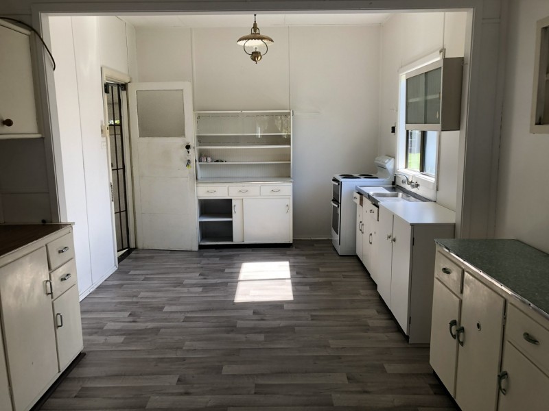 11 Stafford Street, Noraville NSW 2263