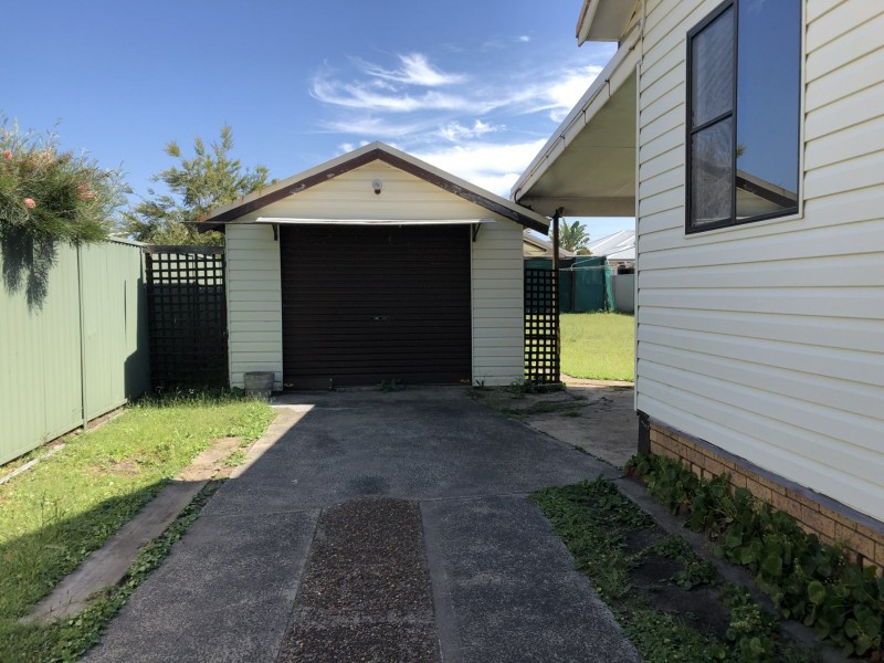 11 Stafford Street, Noraville NSW 2263