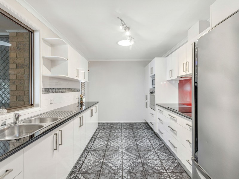 6 Dalton Avenue, Kanwal NSW 2259