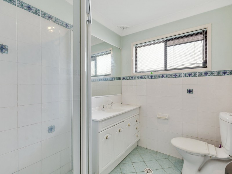 23 Suncrest Parade, Gorokan NSW 2263