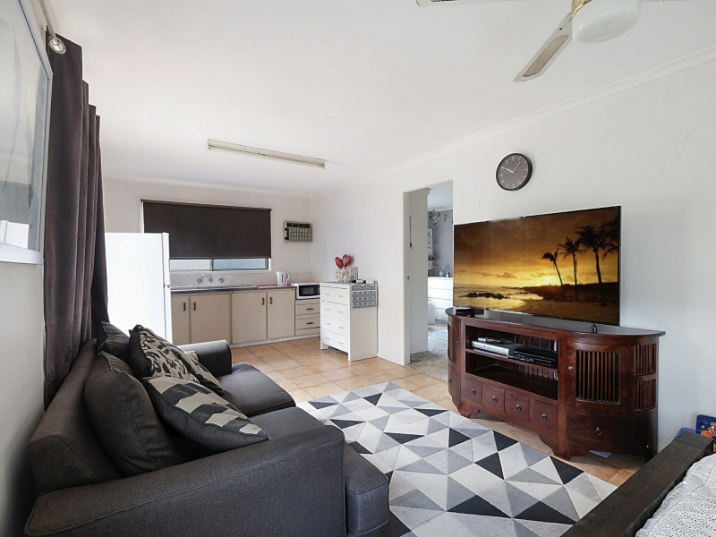 23 Suncrest Parade, Gorokan NSW 2263