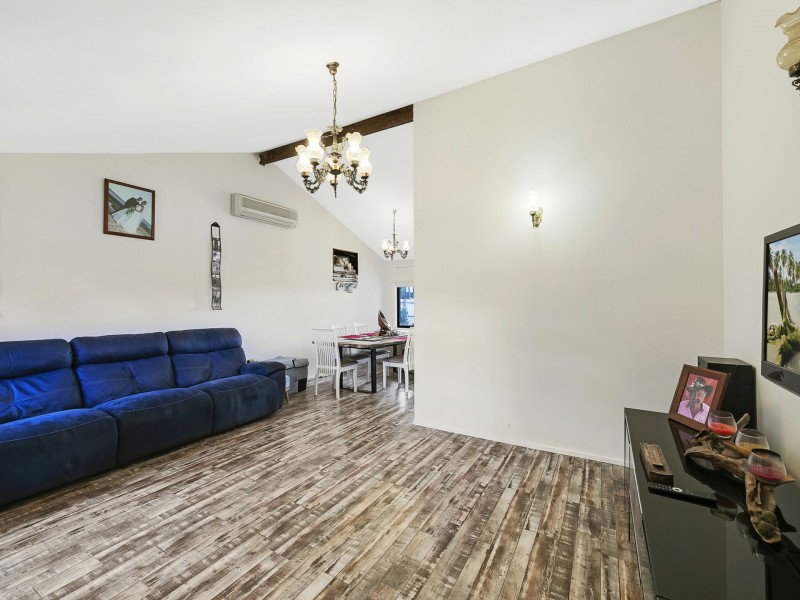 3 Wondaboyne Avenue, Charmhaven NSW 2263