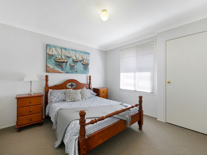 18 Pinehurst Way, Blue Haven NSW 2262