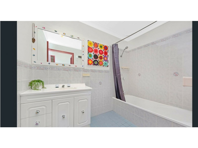 59 Howelston Road, Gorokan NSW 2263