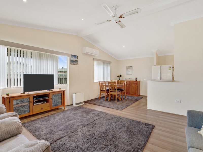 124/25 Mulloway Drive, Chain Valley Bay NSW 2259