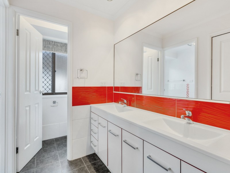 6 Dalton Avenue, Kanwal NSW 2259