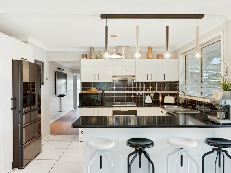 35 Bayberry Avenue, Woongarrah NSW 2259