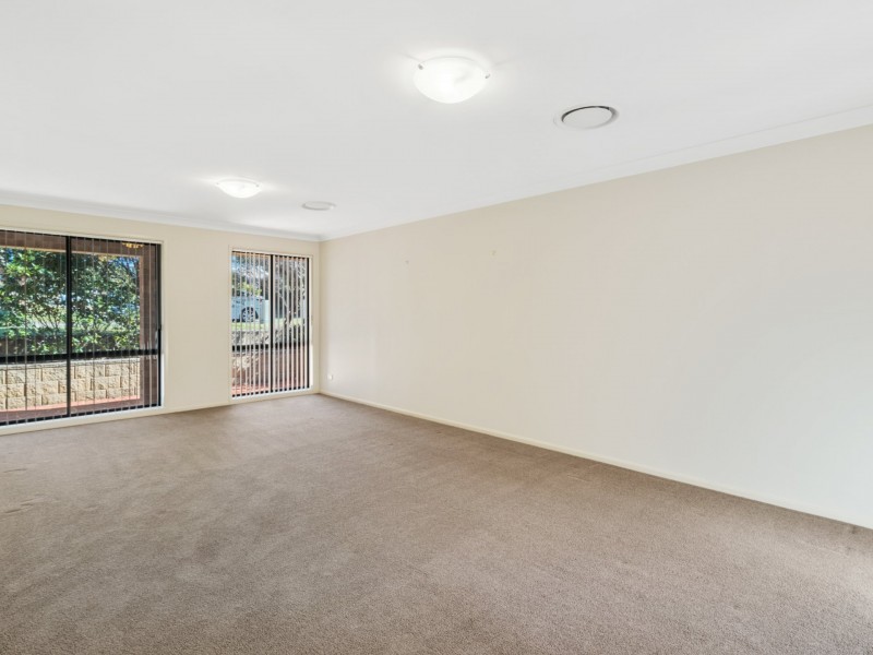 18 Connemara Street, Wadalba NSW 2259