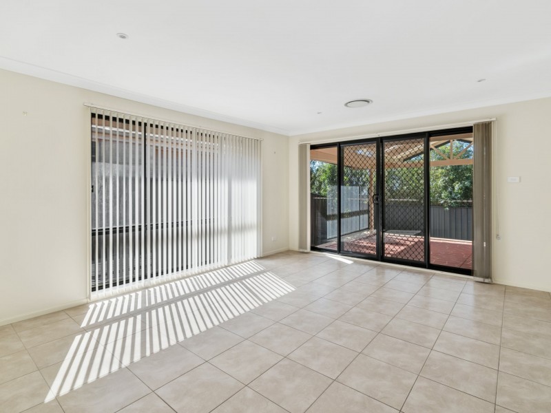 18 Connemara Street, Wadalba NSW 2259