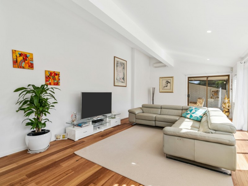 9 Baynton Street, Norah Head NSW 2263