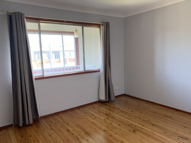 24 Fourth Avenue, Toukley NSW 2263