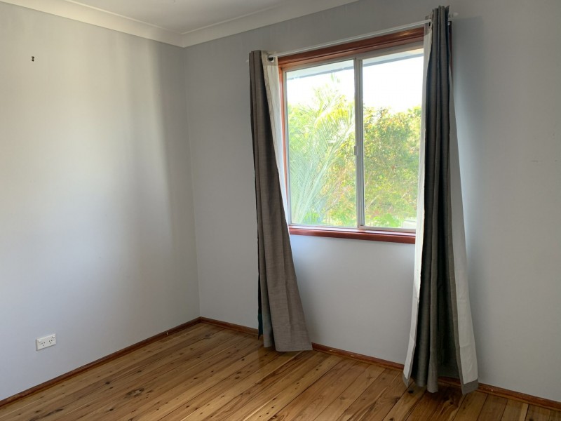 24 Fourth Avenue, Toukley NSW 2263