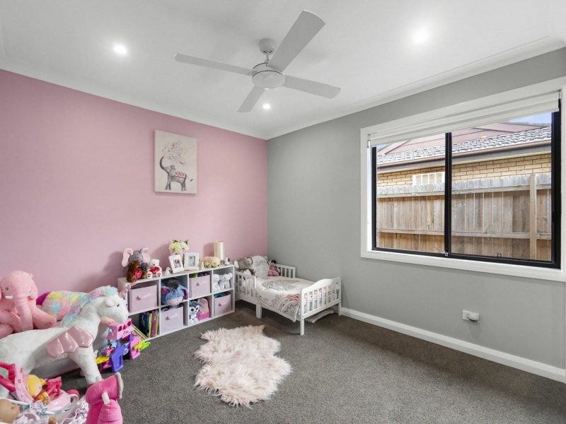 9 Essex Street, Gorokan NSW 2263