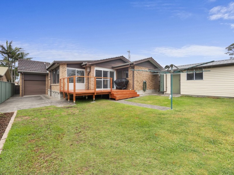 9 Essex Street, Gorokan NSW 2263