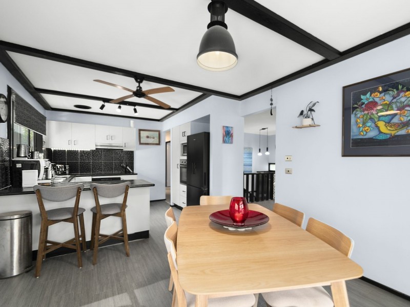 9 Tennyson Place, Watanobbi NSW 2259