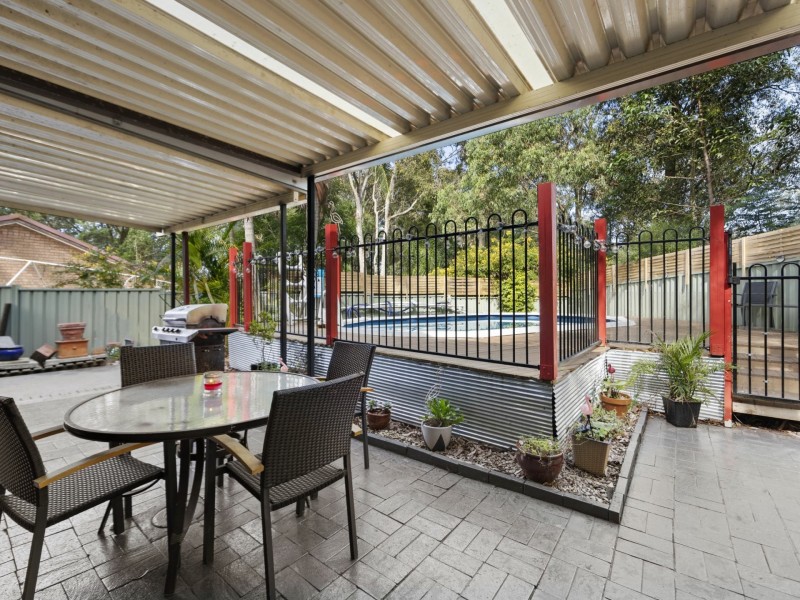 9 Tennyson Place, Watanobbi NSW 2259