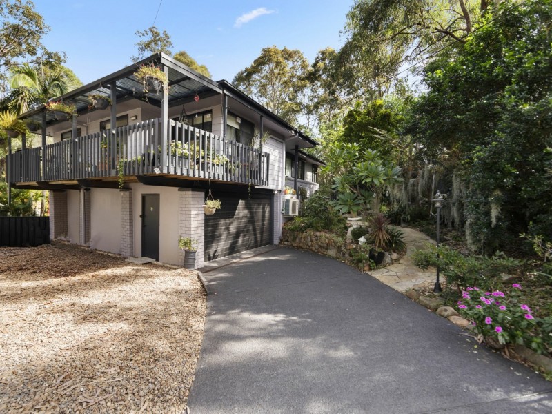 9 Tennyson Place, Watanobbi NSW 2259