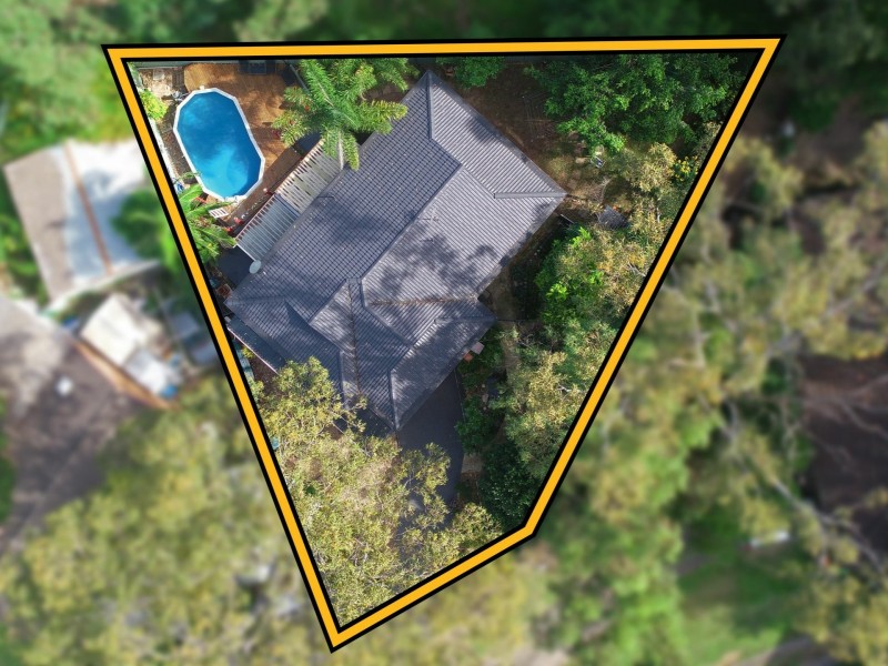 9 Tennyson Place, Watanobbi NSW 2259