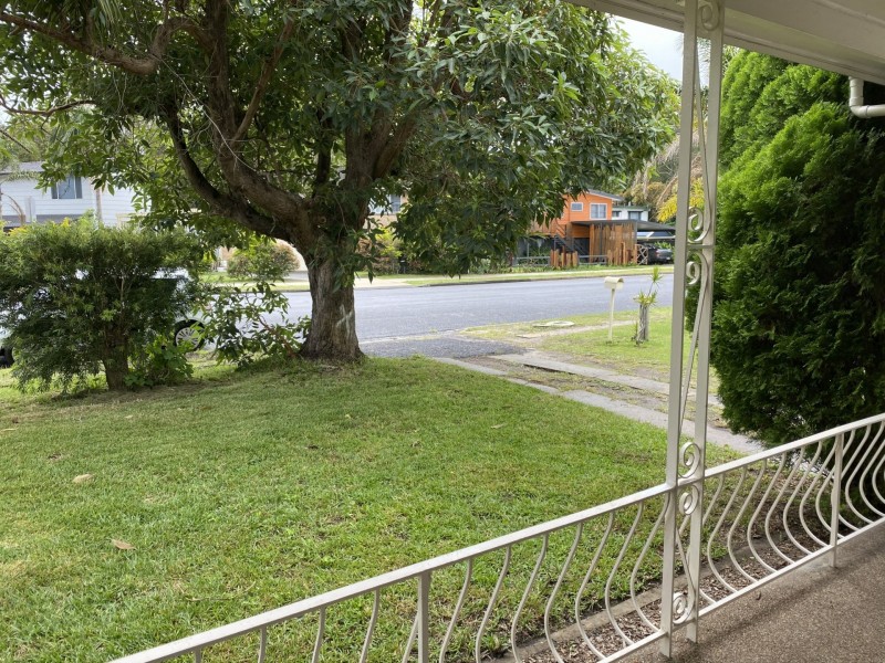 58 Natuna Avenue, Budgewoi NSW 2262