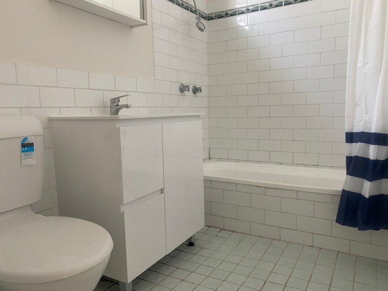 6 Brennon Road, Gorokan NSW 2263