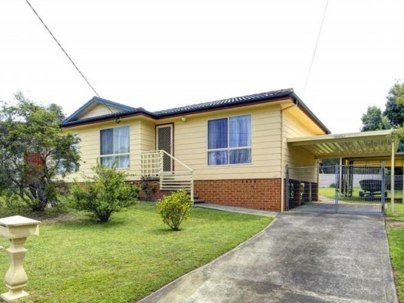 9 Claridge Crescent, San Remo NSW 2262