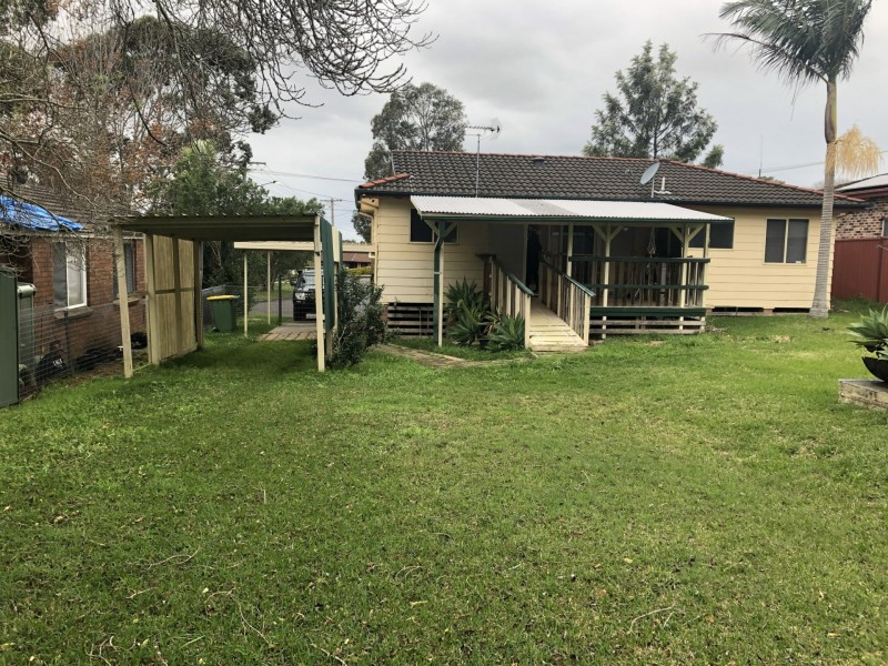 9 Claridge Crescent, San Remo NSW 2262