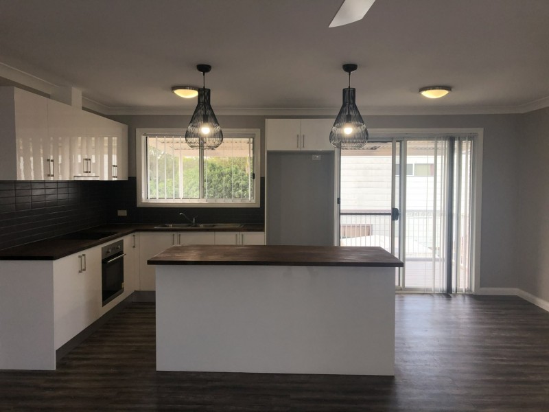 7 Minnamurra Road, Gorokan NSW 2263