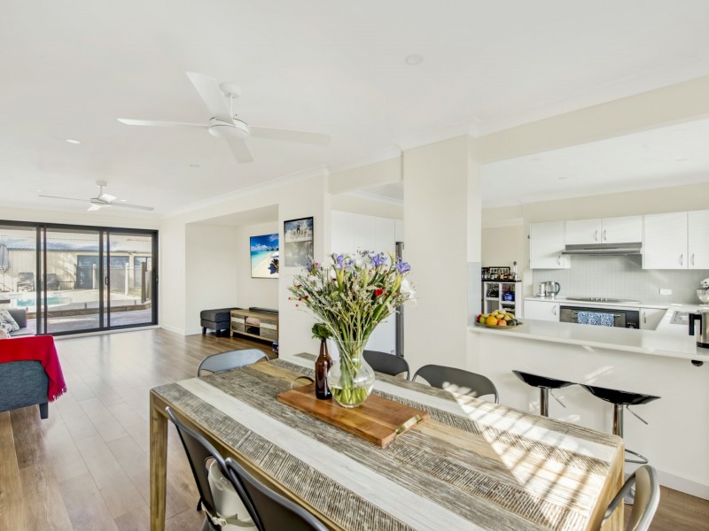 36 Danbury Avenue, Gorokan NSW 2263