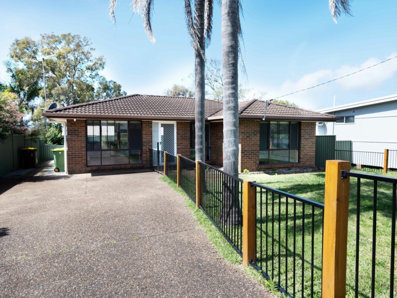 27 Jacqueline Avenue, Gorokan NSW 2263
