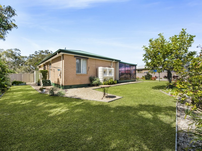 2 Conradi Close, Lake Munmorah NSW 2259