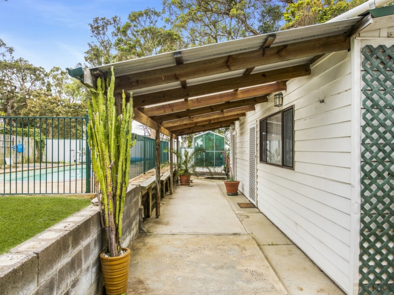 39 Grandview Parade, Gorokan NSW 2263