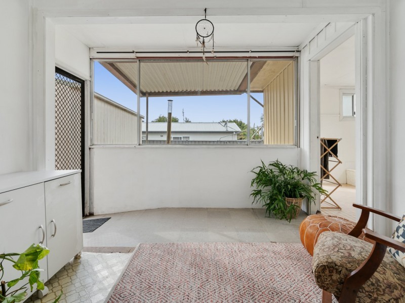 9 Holmes Avenue, Toukley NSW 2263