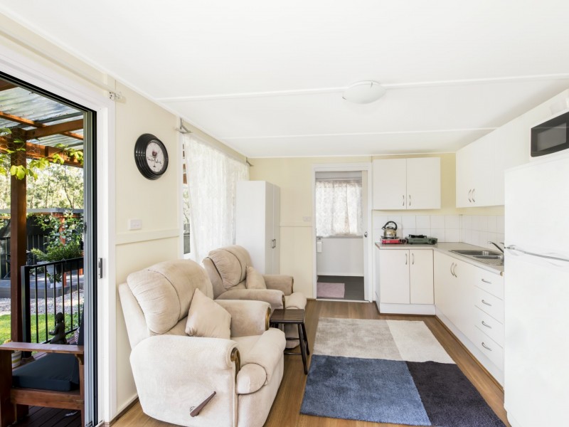26 Pirama Road, Wyee NSW 2259