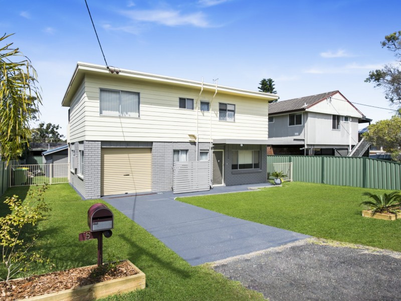 5 Boronia Road, Lake Munmorah NSW 2259