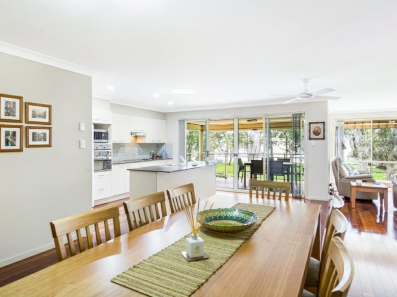 46 Leonard Avenue, Toukley NSW 2263