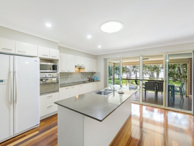 46 Leonard Avenue, Toukley NSW 2263