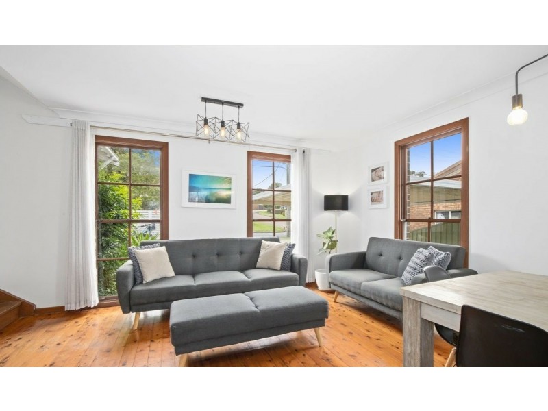 13 Rosemount Avenue, Lake Munmorah NSW 2259